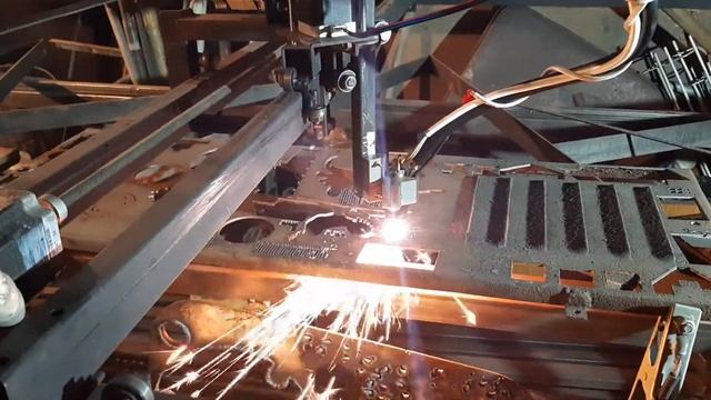 чпу плазморез. Бюджетный плазменный станок своими руками.