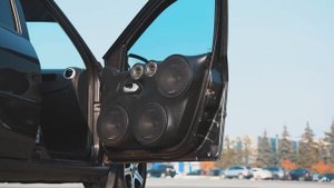 АВТОЗВУК в Renault LOGAN! Система за 72000 рублей УДИВИЛА!