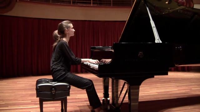 Chopin, Nocturne C Sharp minor Op. 27 №1 performed by Kate Logvinyuk смотреть онлайн