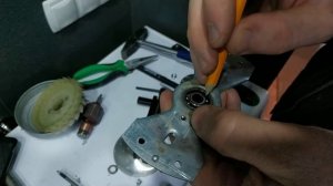 Лёгкий способ достать наружную обойму подшипника