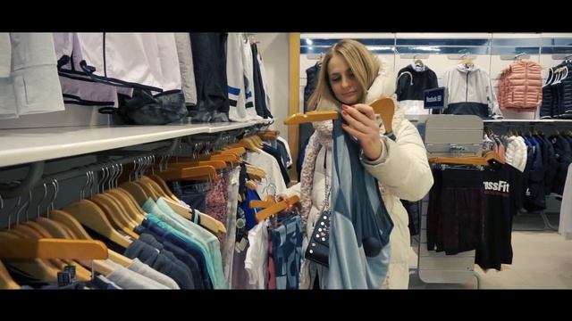 Дисконт-центр Adidas/Reebok и магазин молодежной одежды Colin's смотреть онлайн