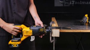 REVIEW เลื่อยชักไร้สาย dewalt DCS389,DCS367B,DCS382N,DCS369N เลือกรุ่นไหนดี ที่เหมาะกับคุณ