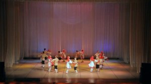 Русский народный танец "Лапти мои"
