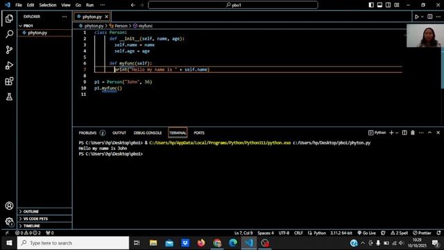 Python Classes and Objects(E1E122028_RATNASARI)
