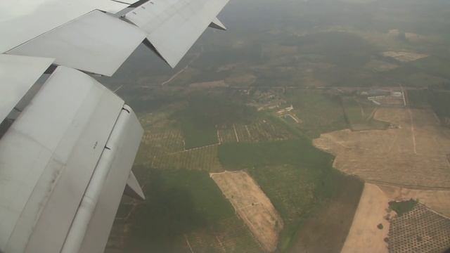Посадка самолета Боинг 767-300 в а/п "Утапао", г. Паттайя
