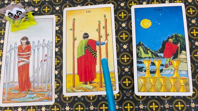 Разбор подсказок Карт Таро "Что в киндер-сюрпризе" смотреть онлайн