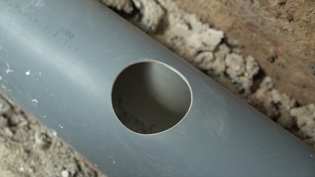 JAK WPIĄĆ SIĘ W KANALIZACJĘ - PION KANALIZACYJNY - SZYBKO I PROSTO смотреть онлайн