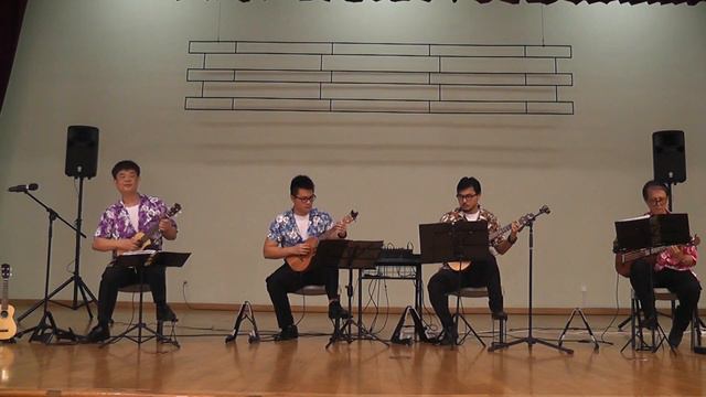 Singapore Ukulele Quartet - Somewhere Over the Rainbow (arr. Thomas Liauw) смотреть онлайн