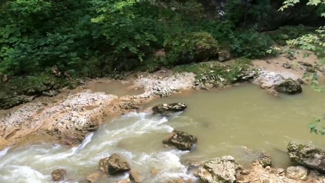 Гуамское ущелье (Апшеронский район, Краснодарский край) смотреть онлайн