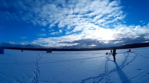 ЗИМНЯЯ РЫБАЛКА С ПАЛАТКОЙ И КОМФОРТОМ. НОЧЬ НА ЛЬДУ. Яузское водохранилище.