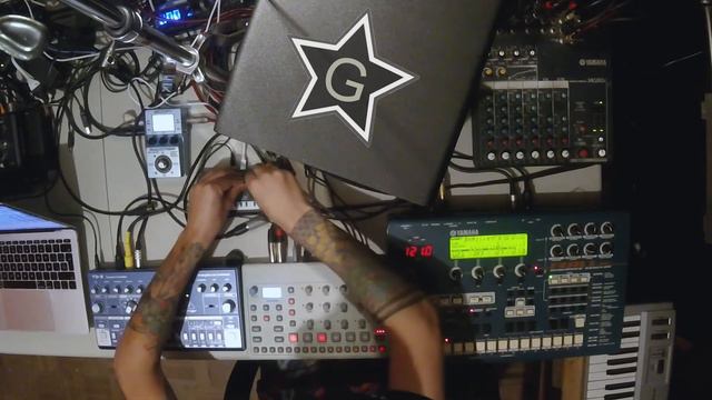 Bad Name Roy - Live Jam 3 смотреть онлайн