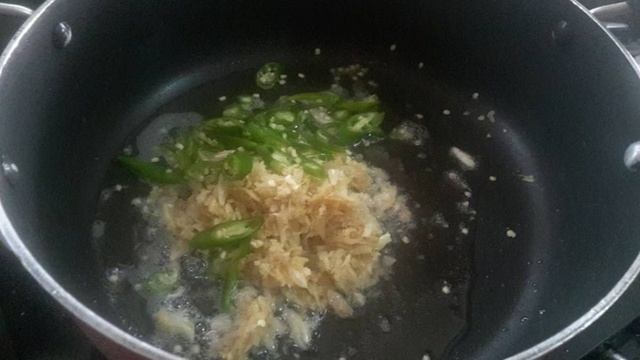 Пряный карри с курицей