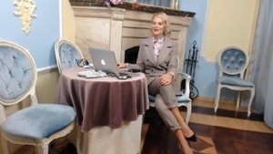 Жесты элегантной женщины