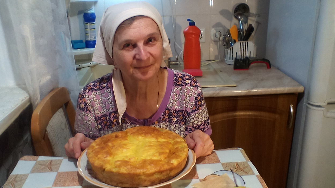 Пирог со щавелем несладкий. Заливной пирог в духовке.mp4
