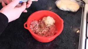 Как приготовить вкусные хинкали.