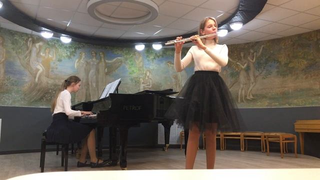 В. Попп _Венгерский танец №1_ Исполняет Шергина Варвара(флейта), Белякова Лиза(фортепиано)..mp4 смотреть онлайн