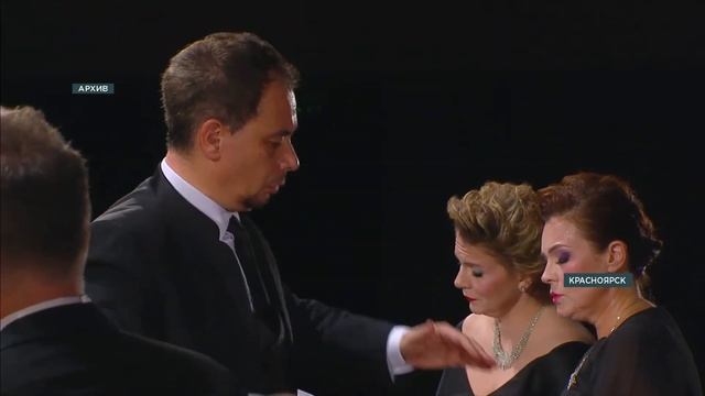 Интервью: Владимир Ланде, художественный руководитель и главный дирижёр симфонического оркестра смотреть онлайн