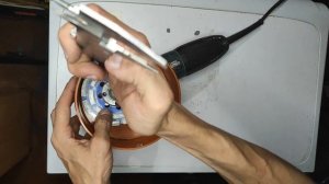 Кожух от пыли для болгарки. Очистка стен от краски.