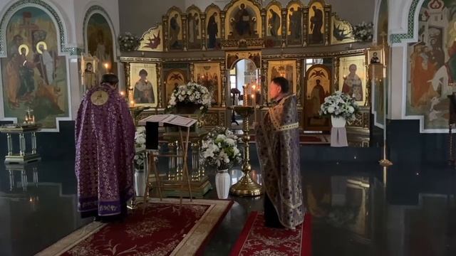 29.04.21. Чистый четверг 2021. Освящение соли и чтение 12-ти Евангелий смотреть онлайн