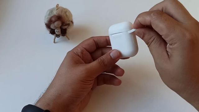 Чехол для наушников Apple Air Pods смотреть онлайн