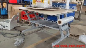 Машина для обмотки стретч-пленкой. Упаковочный стол