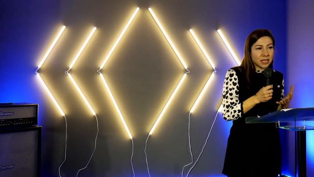 ЖЕНСКОЕ СЛУЖЕНИЕ смотреть онлайн