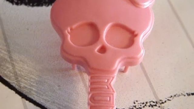 Коробочка с монстро-хламом ^^ смотреть онлайн