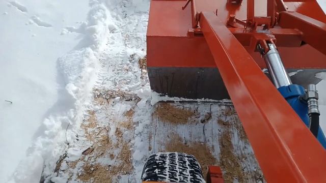 УБОРКА СНЕГА МИНИПОГРУЗЧИКОМ 4Х4 // МНОГО СНЕГА смотреть онлайн