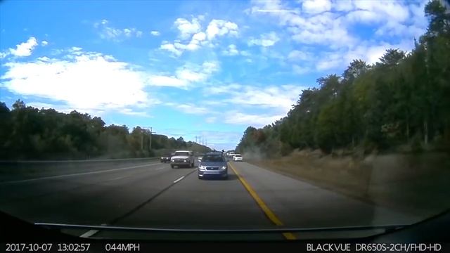 Tesla Dash Cam Records Crazy Accident! смотреть онлайн