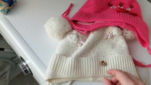 Как стирать вязаную шапку