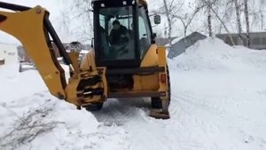 Погрузчик экскаватор CAT 434E 2011 года | передвижение задней каретки