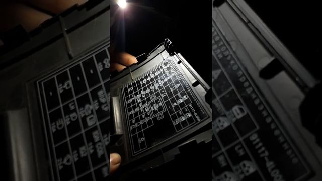 Где находится предохранитель на хендай солярис на разетку 12v смотреть онлайн