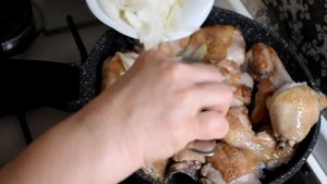 Курица в сливочно- горчичном соусе