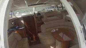 Моторная яхта Sealine 37,2005 года.