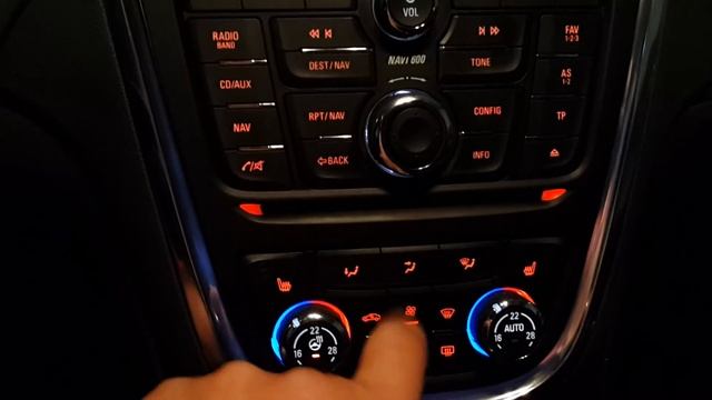 Работа климат-контроля Опель Мокка смотреть онлайн