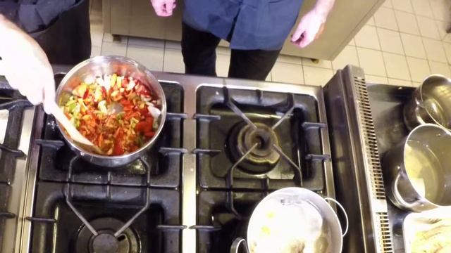 БУЙАБЕС ПО-НОРВЕЖСКИ. © NORWAY. Cuisine. Bouillabaisse. смотреть онлайн