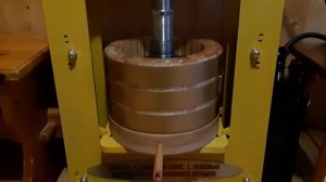 Сыродавленное льняное масло - Льняное масло холодного отжима - Как отжимается масло "Лепота"