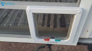 Москитная дверь с лючком для кошки