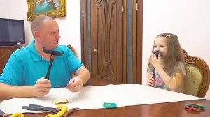 Папа В ШОКЕ ? У Валенсии ВЫРОСЛИ УСЫ ⚡ Воспоминания 2019 ? Видео Валенсия Лаки?