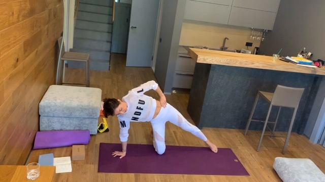 Бодрое утро! Core, спина, бедра. смотреть онлайн