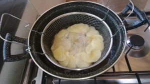 Настоящие КАРТОФЕЛЬНЫЕ ЧИПСЫ. Самый вкусный и простой рецепт!