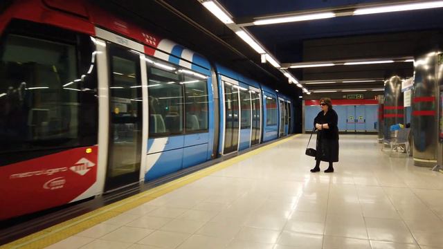 Metro Ligero Station Blasco Ibáñez - Madrid 🇪🇸 - Walkthrough 🚶 смотреть онлайн