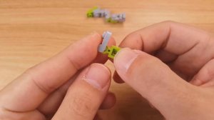 How to build mini LEGO mantis type transformer robot - Mantisbot (similar to Buzzclaw and Manterror