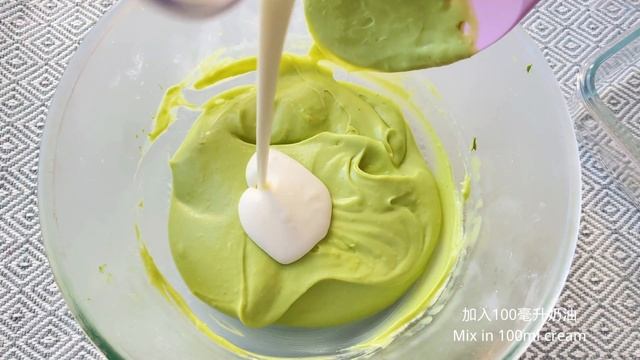 No spices and eggs, no ice cream maker, just three-ingredient ice cream❗️ смотреть онлайн