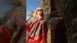 "Остановись мгновение"33  прогулки.. #павловопосадская#шаль#платок#остановись#мгновение#коралл#обзо