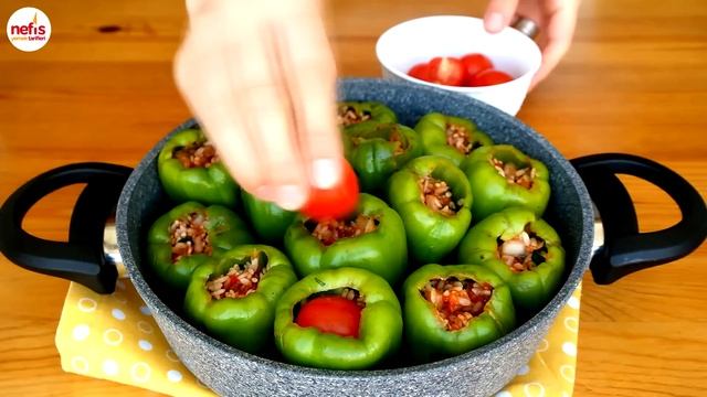 EN KOLAY Biber Dolması Nasıl Yapılır? - Nefis Yemek Tarifleri смотреть онлайн