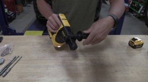 DEWALT XTREME 12V MAX Brushless 9/16" SDS PLUS Rotary Hammer Review DCH072B