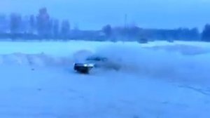 Audi a8 4.2 quattro snow drifting