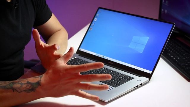Huawei Matebook D 15" ¿La mejor opción para estudiantes o para creadores de contenido? смотреть онлайн