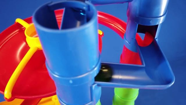 Гоночный трек для шариков или marble run "веселые горки" ! Большой вертикальный конструктор. #марбл смотреть онлайн